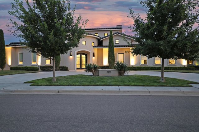 8201 VALCOUR Drive, Amarillo, TX 79119