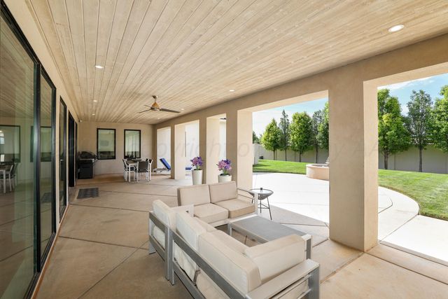 8201 VALCOUR Drive, Amarillo, TX 79119