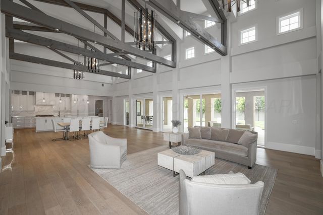 8201 VALCOUR Drive, Amarillo, TX 79119