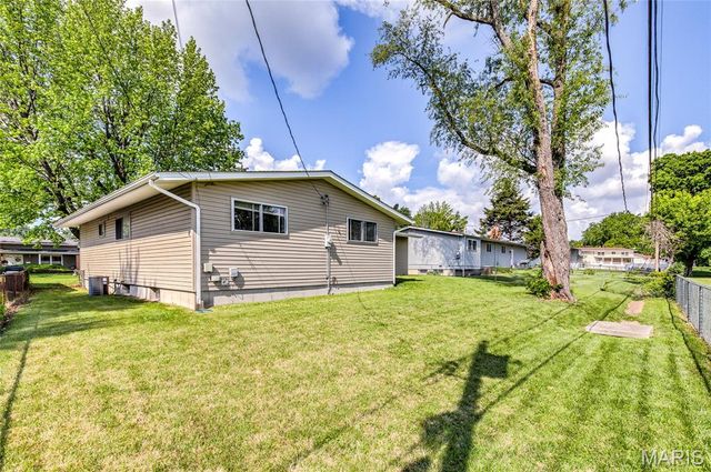 1235 Verlene Drive, Florissant, MO 63031