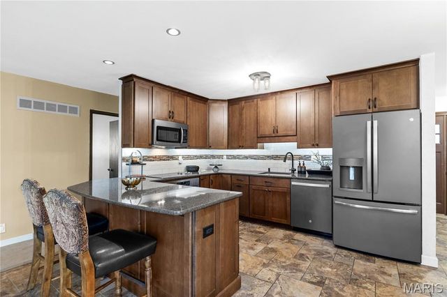 1235 Verlene Drive, Florissant, MO 63031