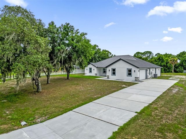 2510 LAKE FRONT DRIVE, Lake Wales, FL 33898