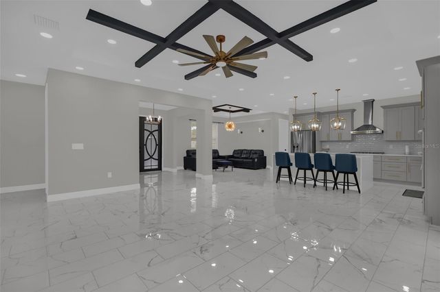 2510 LAKE FRONT DRIVE, Lake Wales, FL 33898