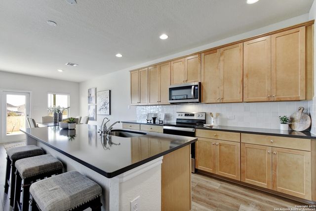 4715 Corona Australis, San Antonio, TX 78245