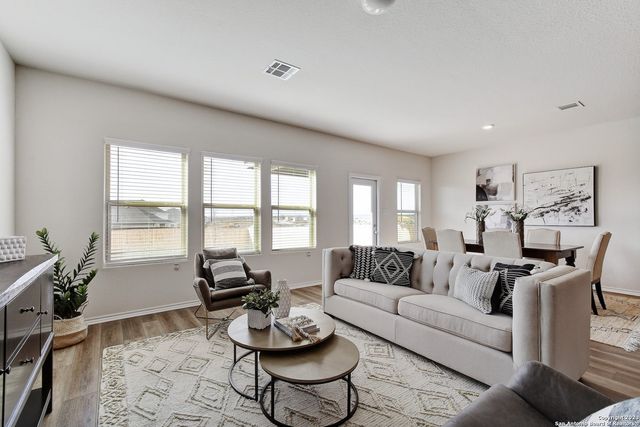 4715 Corona Australis, San Antonio, TX 78245