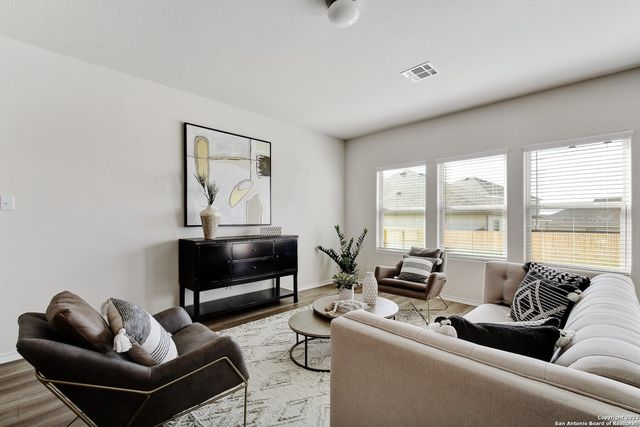 4715 Corona Australis, San Antonio, TX 78245