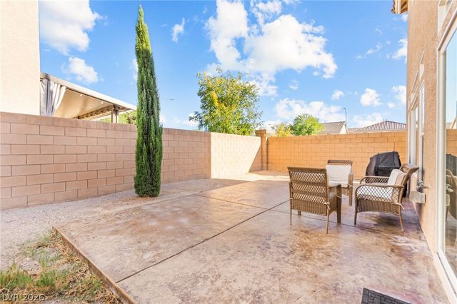 9696 Grayson Hills Street, Las Vegas, NV 89139