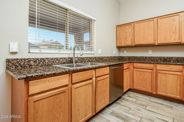 43395 W WILD HORSE Trail, Maricopa, AZ 85138