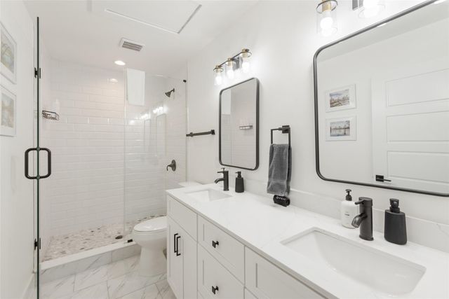 1417 Kramer LN 21, Austin, TX 78758