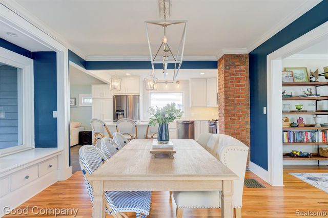 308 E Lawrence Avenue, Royal Oak, MI 48073