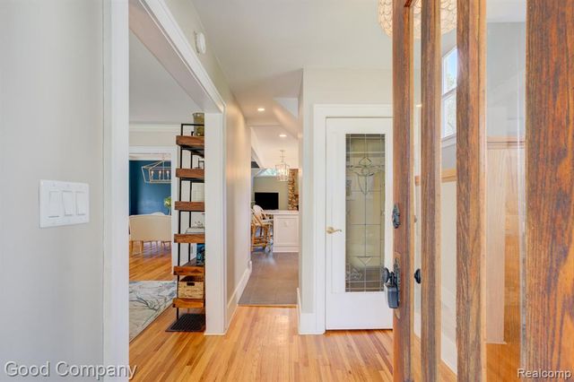 308 E Lawrence Avenue, Royal Oak, MI 48073