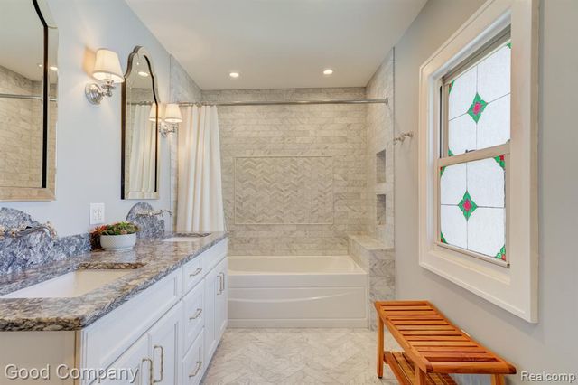 308 E Lawrence Avenue, Royal Oak, MI 48073