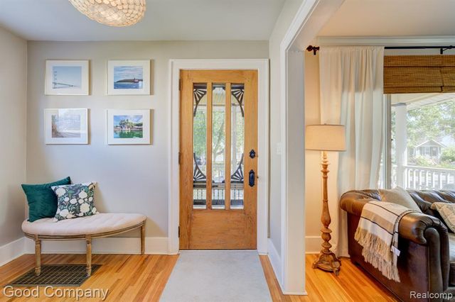 308 E Lawrence Avenue, Royal Oak, MI 48073