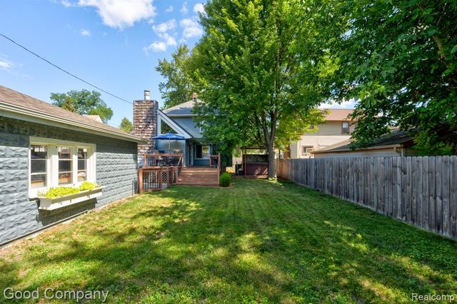 308 E Lawrence Avenue, Royal Oak, MI 48073