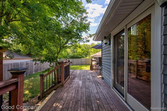 308 E Lawrence Avenue, Royal Oak, MI 48073