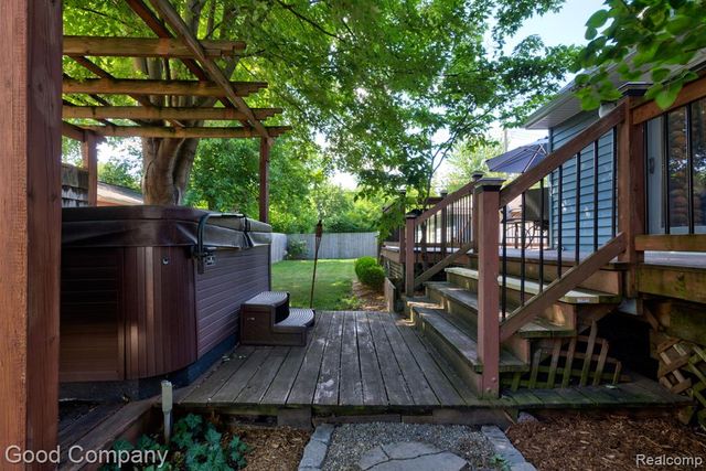 308 E Lawrence Avenue, Royal Oak, MI 48073