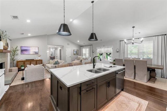 2489 Brookcliff Way NE, Atlanta, GA 30345