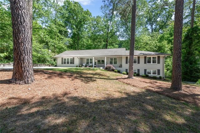 2489 Brookcliff Way NE, Atlanta, GA 30345