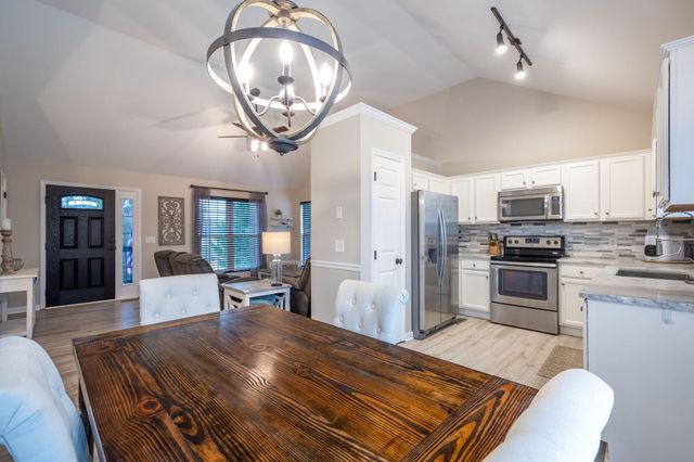 9910 Fielding Road, Ooltewah, TN 37363