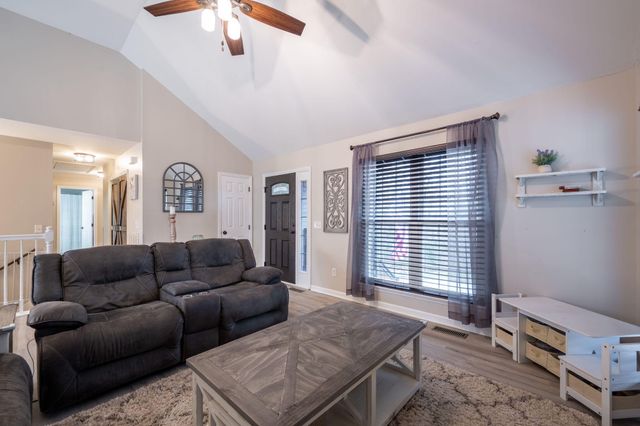 9910 Fielding Road, Ooltewah, TN 37363