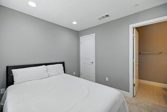 316 N Fair Oaks Avenue, Sunnyvale, CA 94085