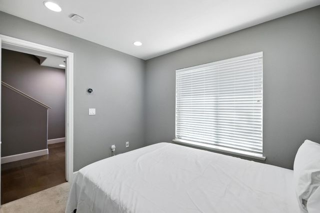 316 N Fair Oaks Avenue, Sunnyvale, CA 94085