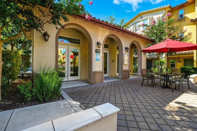 316 N Fair Oaks Avenue, Sunnyvale, CA 94085