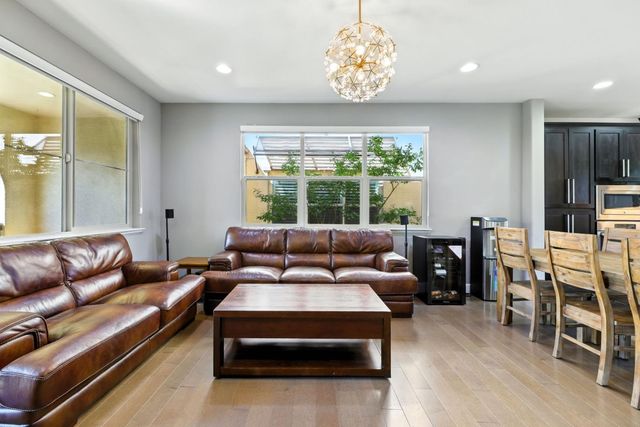 316 N Fair Oaks Avenue, Sunnyvale, CA 94085