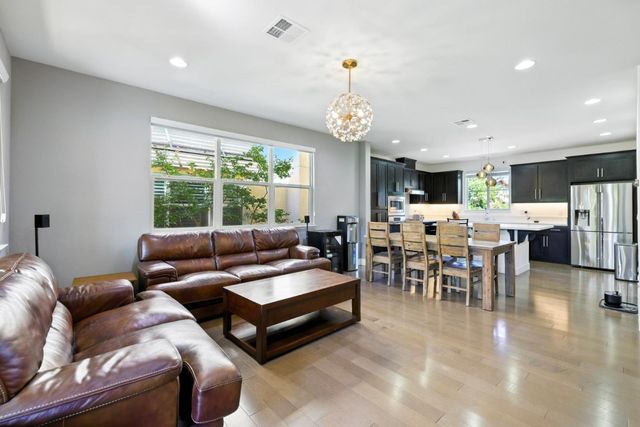 316 N Fair Oaks Avenue, Sunnyvale, CA 94085