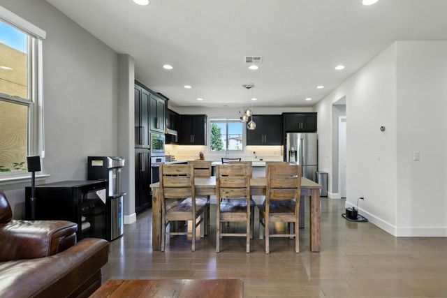 316 N Fair Oaks Avenue, Sunnyvale, CA 94085