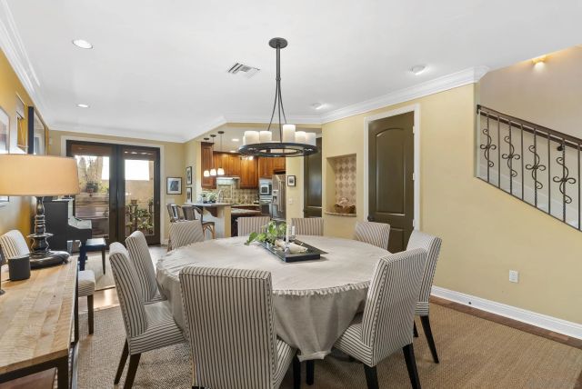 3953 Sequoia St, San Diego, CA 92109