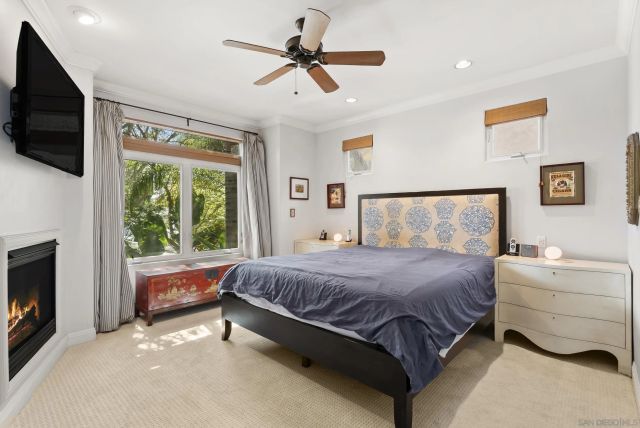 3953 Sequoia St, San Diego, CA 92109