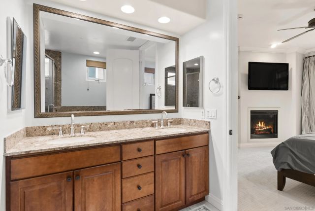 3953 Sequoia St, San Diego, CA 92109