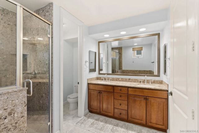 3953 Sequoia St, San Diego, CA 92109