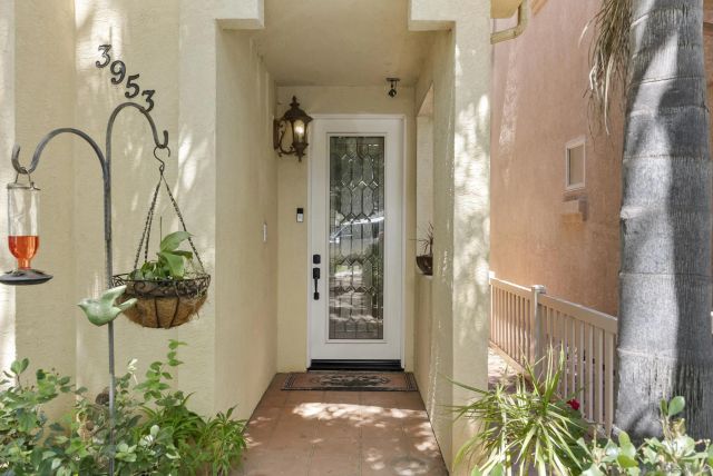 3953 Sequoia St, San Diego, CA 92109