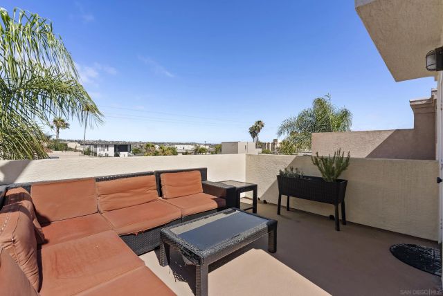 3953 Sequoia St, San Diego, CA 92109