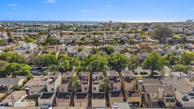 3953 Sequoia St, San Diego, CA 92109