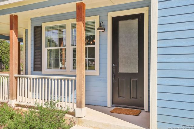 295 S East Ave, New Braunfels, TX 78130