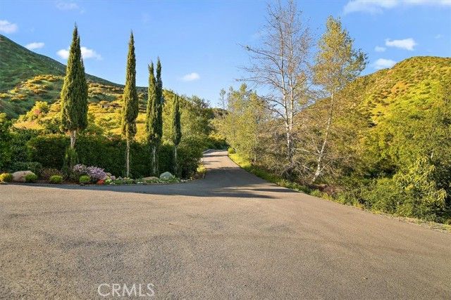 2835 Hermitage Road, Ojai, CA 93023