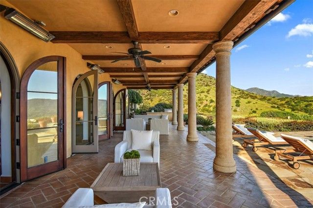 2835 Hermitage Road, Ojai, CA 93023