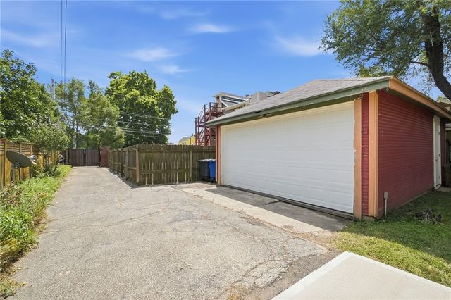112 Park Drive, Dayton, OH 45410