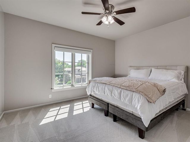 18601 Wolf Creek Drive, Edmond, OK 73012