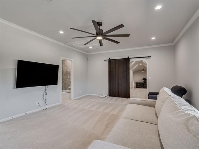 18601 Wolf Creek Drive, Edmond, OK 73012