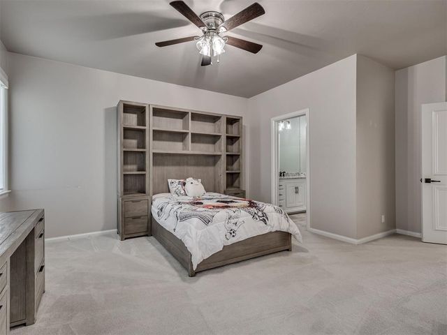 18601 Wolf Creek Drive, Edmond, OK 73012