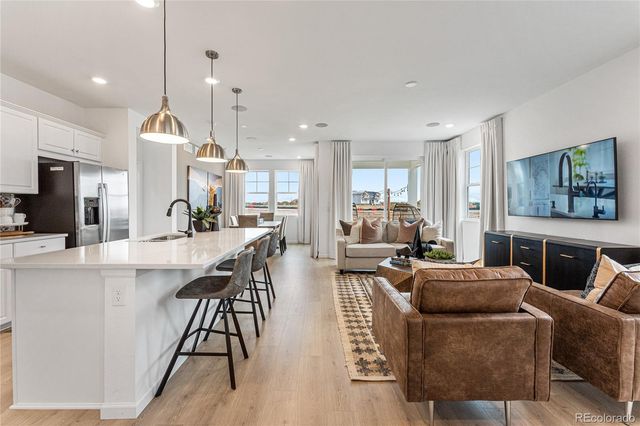 3328 N Duquesne Way, Aurora, CO 80019