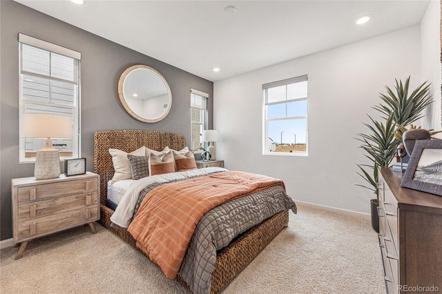 3328 N Duquesne Way, Aurora, CO 80019