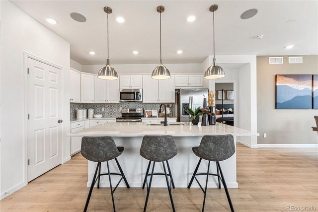 3328 N Duquesne Way, Aurora, CO 80019