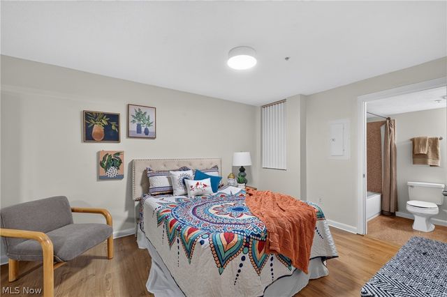 2222 Detroit Avenue 417, Cleveland, OH 44113