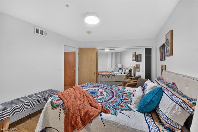 2222 Detroit Avenue 417, Cleveland, OH 44113