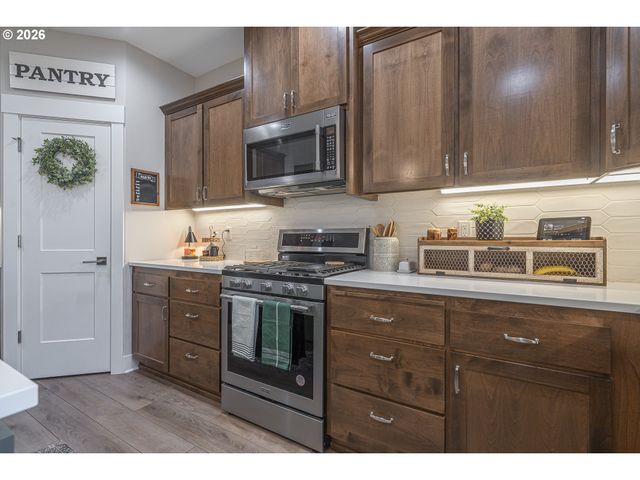 2505 ROGERS Ln, Salem, OR 97304